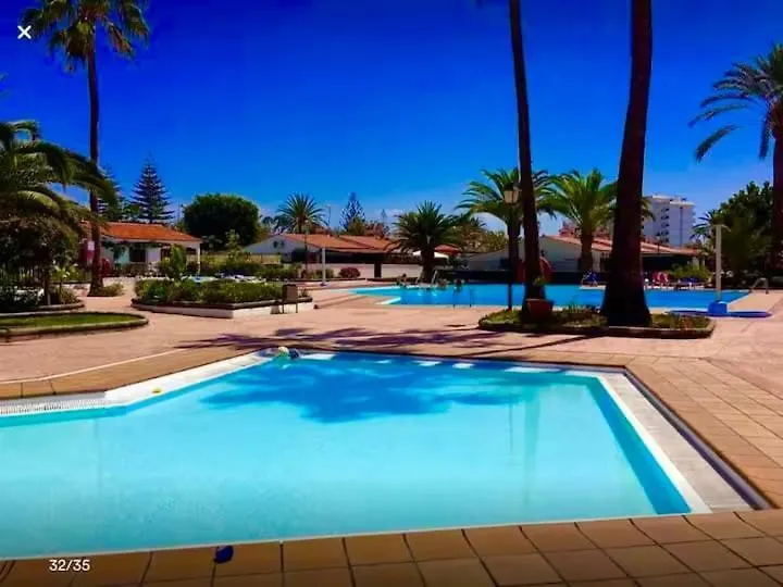 Spectacular 3-Bedroom Bungalow In Playa Del Ingles San Bartolome de Tirajana  Villa San Bartolome de Tirajana (Gran Canaria)